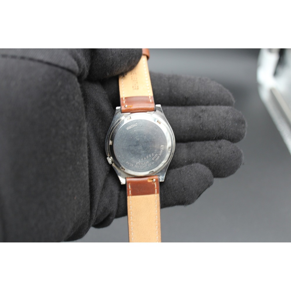 Vintage Seiko 5 7009-876A Automatic Black Dial‎ Serviced New Crystal 1990 - Picture 2 of 3